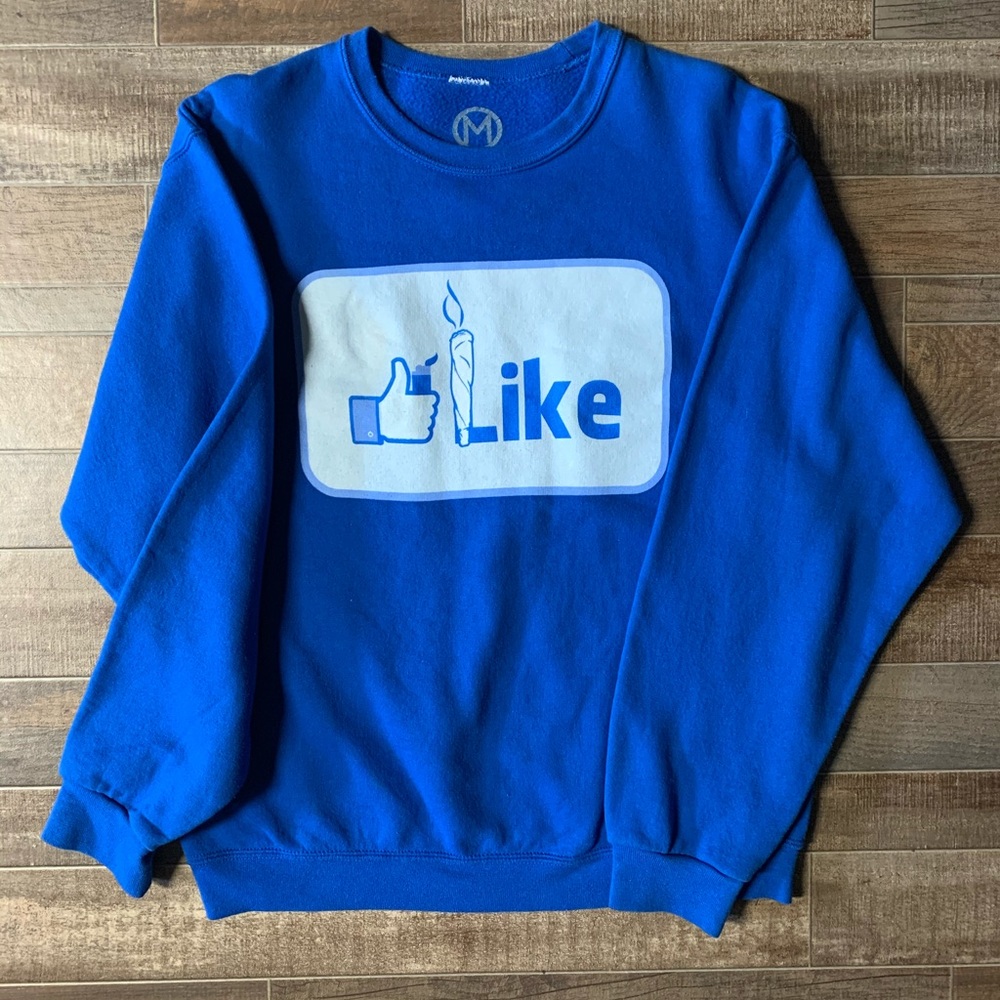 👍 “Like” Sweater 💨🍃